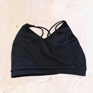 Black sports bra